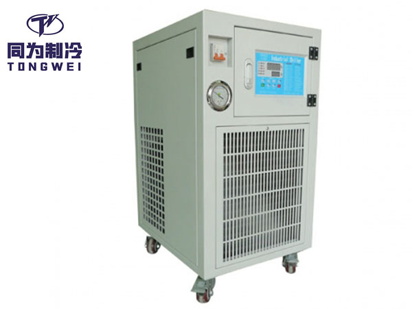 Tongwei Portable Recirculating Water Chiller: Precision Cooling Solutions til industriel anvendelse